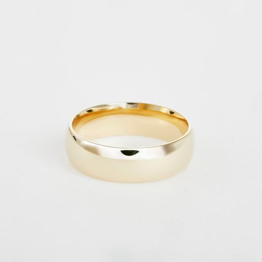 mens yellow gold wedding band in 6mm