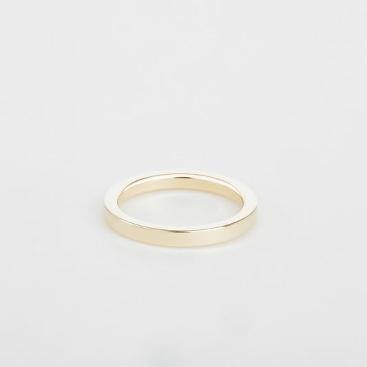 womens flat yellow gold wedding band
