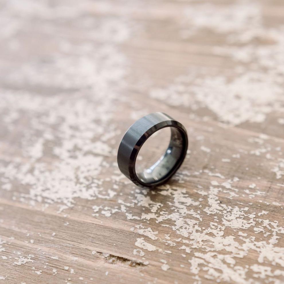 mens black tungsten beveled edge band 8mm